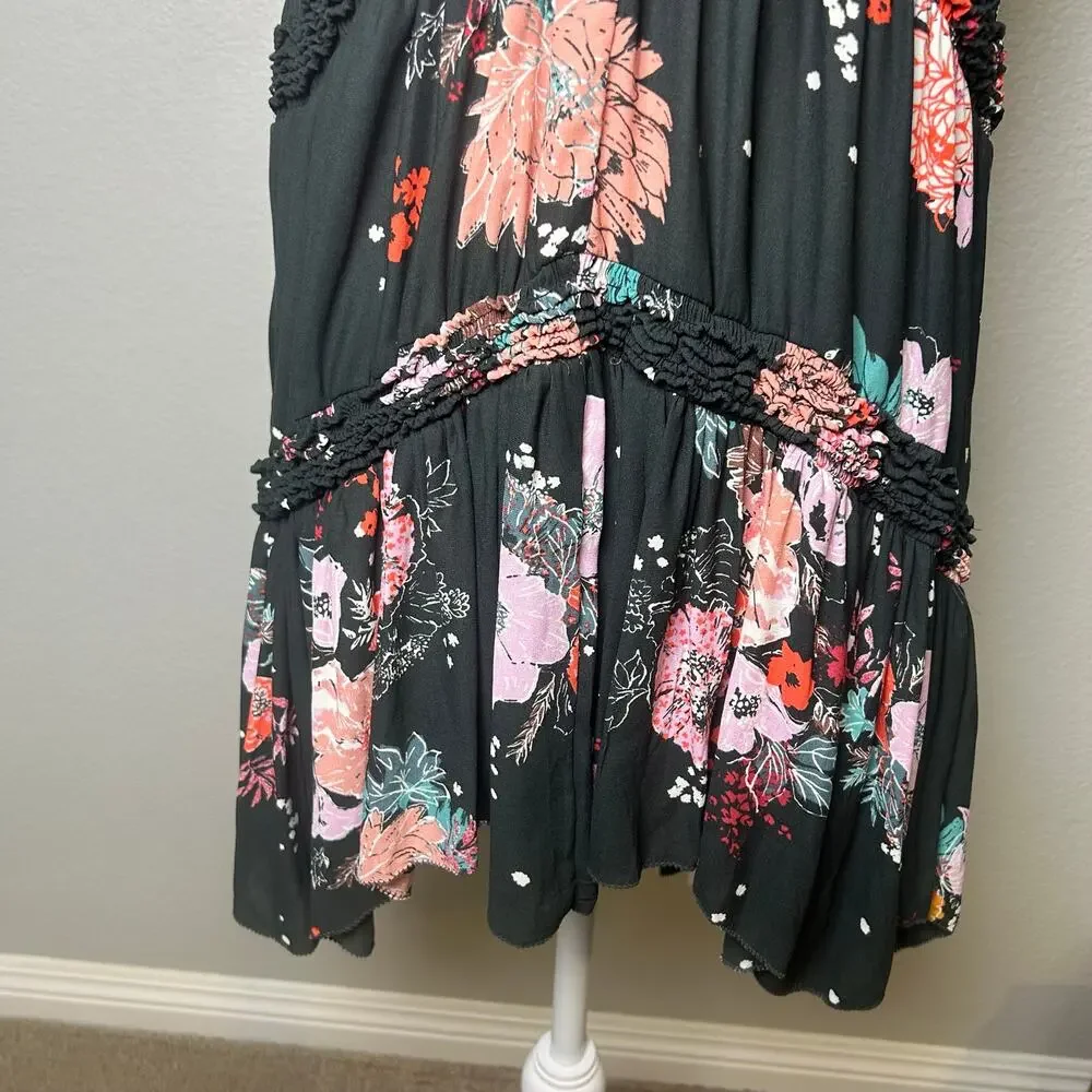 Free People Haze Floral tiered tunic Black and pink tank size S